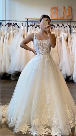 Wedding fashion